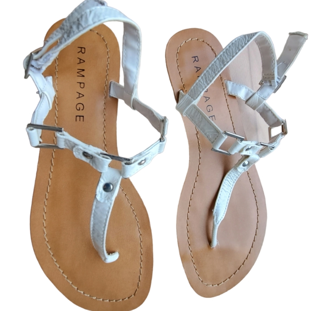 NWOT Rampage Thong Sandals SZ 6 - Picture 1 of 2